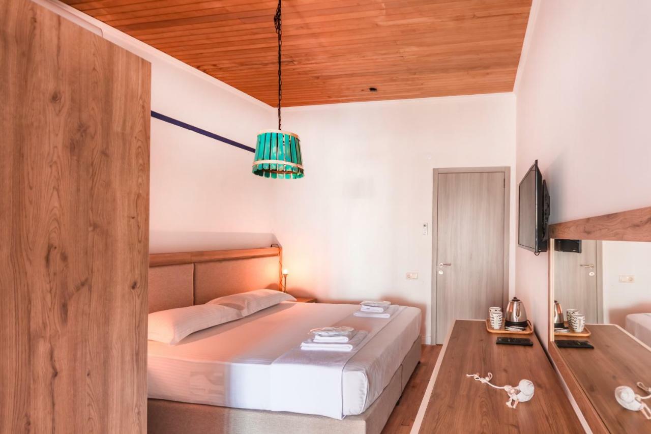 Sadafi Hotel • Სასტუმრო Სადაფი Μπατούμι Εξωτερικό φωτογραφία